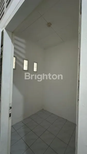 image RUMAH NYAMAN DAN SIAP HUNI  (6)