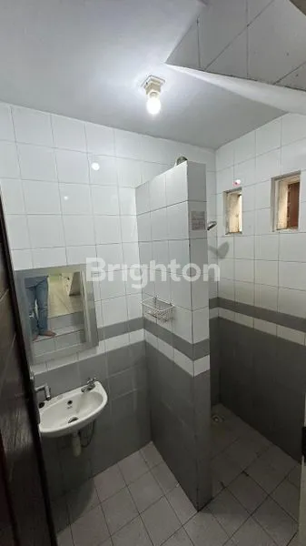 image RUMAH NYAMAN DAN SIAP HUNI  (4)