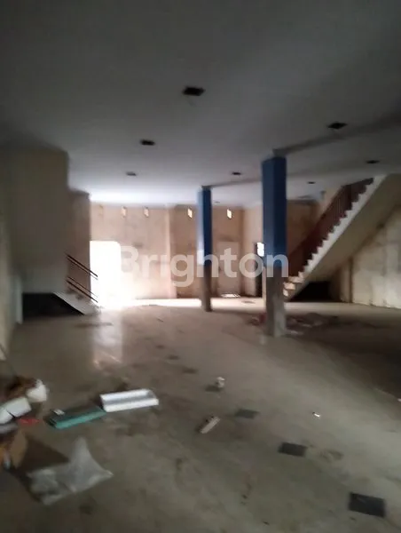 image BERHENTI SCROLL! INI BUKAN RUKO BIASA, INI CANVAS BISNIS 4 LANTAI DI JANTUNG ARTERI MEDAN-DELI SERDANG! (6)