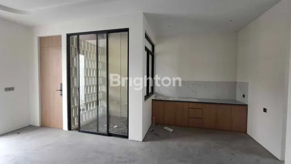 image KLAMPIS SEMOLO TIMUR NEW DENGAN INNER GARDEN ALA JAPANDI DEKAT MERR & SEKOLAH PETRA (7)