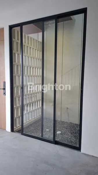 image KLAMPIS SEMOLO TIMUR NEW DENGAN INNER GARDEN ALA JAPANDI DEKAT MERR & SEKOLAH PETRA (4)