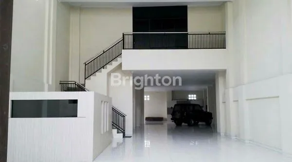 image RUKO JALAN MAGELANG, LOKASI PREMIUM & LUAS (3)