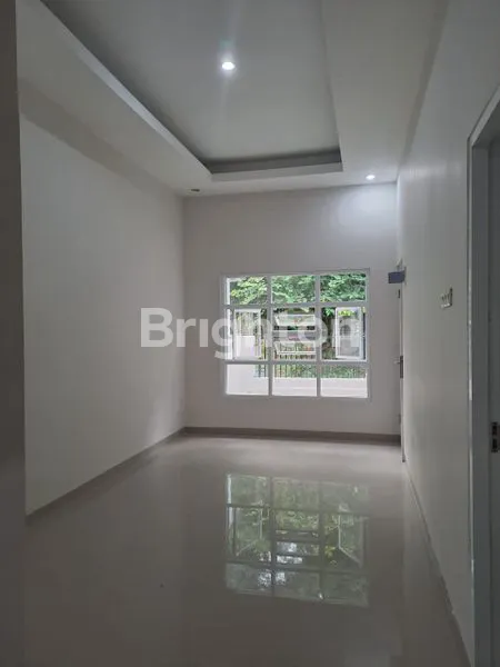 image RUMAH BARU MINIMALIS DI NUSALOKA BSD, SHM (3)