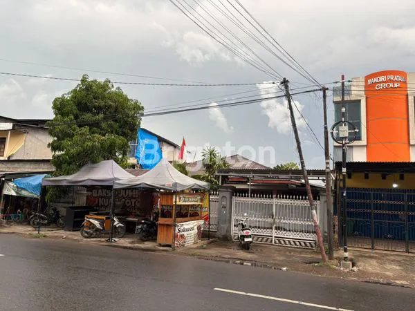 image RUMAH POROS JALAN SIAP HUNI  (1)