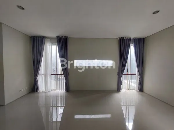 image RUMAH SIAP HUNI THE GREENLAKE CITRALAND (6)