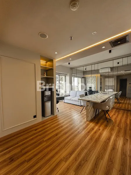 image APARTEMEN WATERPLACE TOWER A LANTAI 25 FULL FURNISH PAKUWON INDAH SURABAYA BARAT  (1)