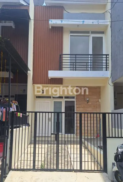 DIJUAL RUMAH RENOV SIAP HUNI DI PARK RESIDENCE – TAMAN SURYA 5, PEGADUNGAN, KALIDERES, JAKARTA BARAT