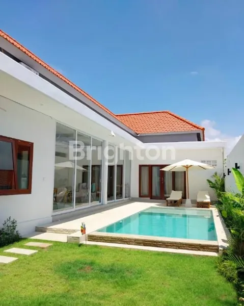 image DISEWA VILLA DI JALAN BIDADARI (1)