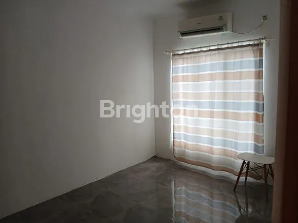 image RUMAH 2 LANTAI DI CLUSTER ORIANA PERMATA, BINTARO JAYA SEKTOR 9 TANGERANG SELATAN (3)