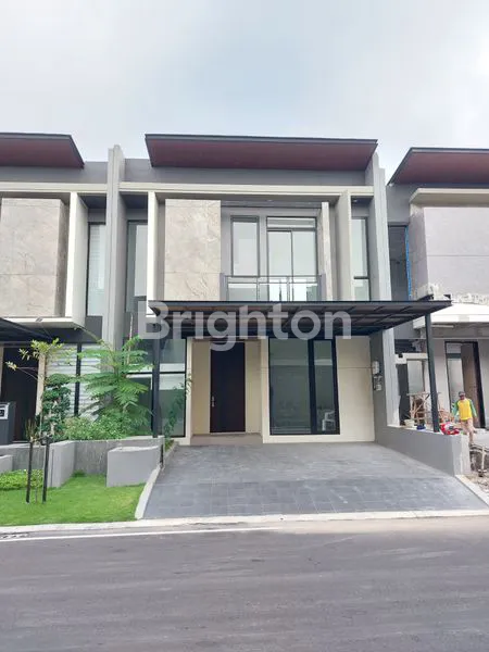 image RUMAH BARU 2 LANTAI CITRALAND CLUSTER DISTRICT 9, SURABAYA BARAT. DEKAT PAKUWON INDAH - GRAHA FAMILI - GRAHA NATURA - DARMO PERMAI - WISATA BUKIT MAS, DLL. (2)