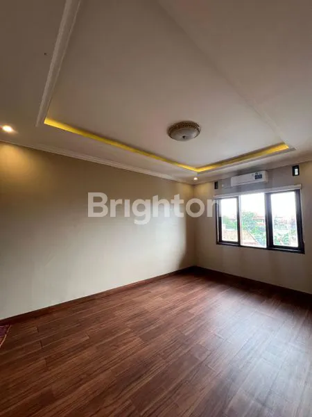 image RUMAH MODERN 2 LANTAI DI KOMPLEKS PANGHEGAR PERMAI PANYILEUKAN BANDUNG KOTA DEKAT SUMMARECON DAN KIC BANDUNG  (2)