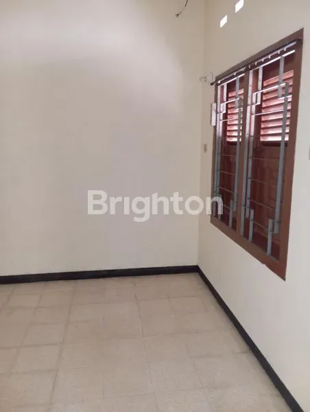 image DIJUAL / DISEWA RUMAH DI DEMANGAN (6)
