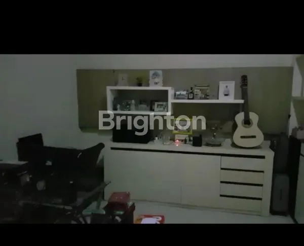 image RUMAH BESAR 2 LANTAI DI PONDOK CANDRA  HUNIAN YG BAGUS, TERAWAT DAN SIAP HUNI (12)