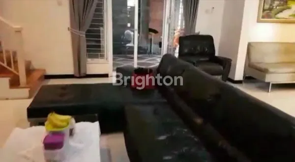 image RUMAH BESAR 2 LANTAI DI PONDOK CANDRA  HUNIAN YG BAGUS, TERAWAT DAN SIAP HUNI (17)