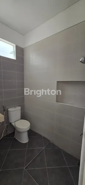 image RUMAH ROYAL RESIDENCE SURABAYA (8)