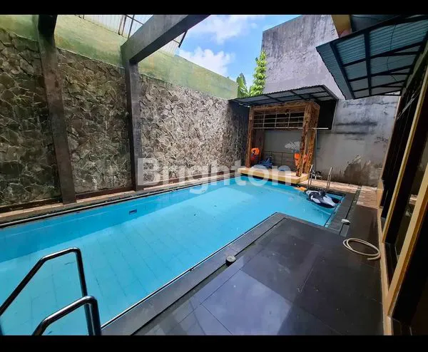 image RUMAH 5 KT + KOLAM RENANG MEWAH  (8)