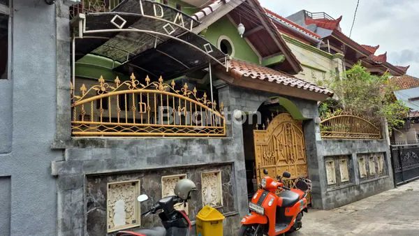 image DIJUAL RUMAH 2 LANTAI TENGAH KOTA DENPASAR BARAT (1)