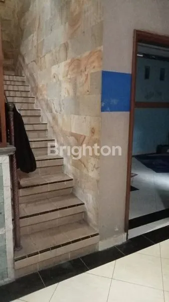 image DIJUAL RUMAH 2 LANTAI TENGAH KOTA DENPASAR BARAT (6)