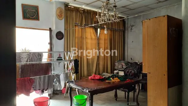 image RUMAH 2 LANTAI LT 268M² DI KEBON JERUK (8)