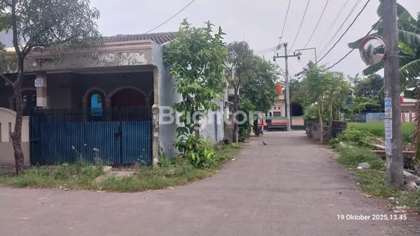 image DI JUAL RUMAH HOOK VILLA MAHKOTA INDAH (2)