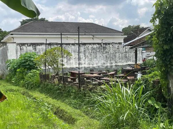 image TANAH SHM STRATEGIS EKS KULINER DI PANGUKAN SLEMAN – 252 M² SIAP USAHA ATAU HUNIAN! (4)