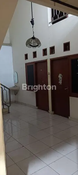 image RUMAH DI JUAL DI DEPOK TIMUR (2)