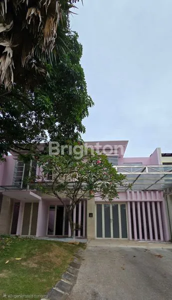 RUMAH MEWAH PALM BEACH PAKUWON CITY