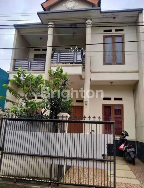 image RUMAH 2 LANTAI STRATEGIS DI INDRAPRASTA 2  BOGOR KOTA (1)