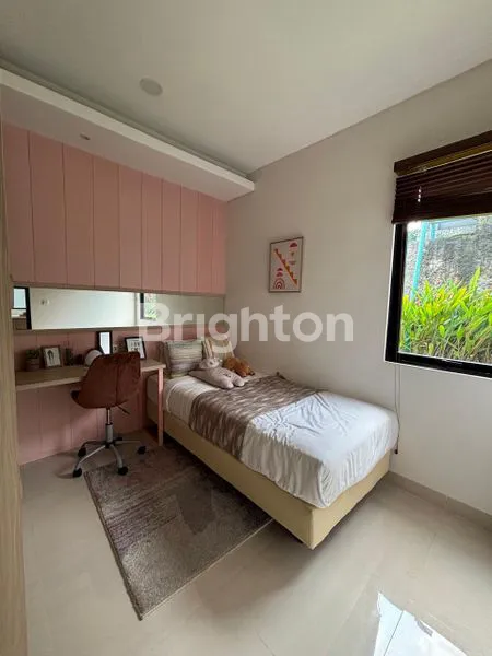 image RUMAH BARU SIAP HUNI, 2 LANTAI DI SERPONG GARDEN 3 CISAUK (7)