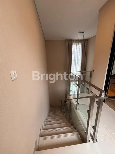 image RUMAH BARU SIAP HUNI, 2 LANTAI DI SERPONG GARDEN 3 CISAUK (8)