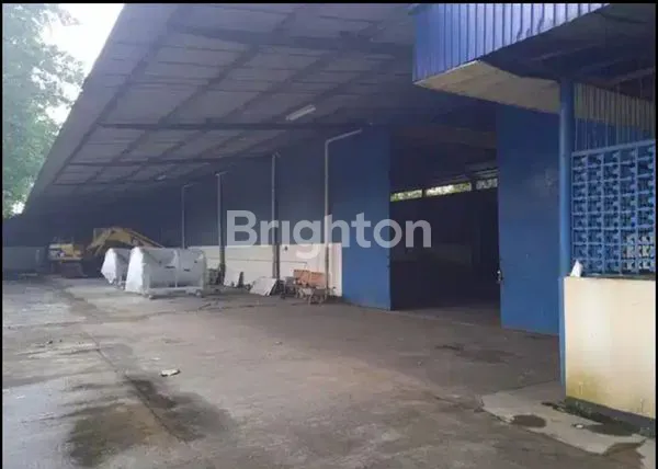 image GUDANG LUAS 6.965 M² MULTIGUNA DI KAWASAN PABRIK KADUJAYA TANGERANG (2)