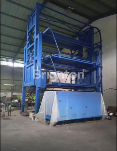 image GUDANG LUAS 6.965 M² MULTIGUNA DI KAWASAN PABRIK KADUJAYA TANGERANG (5)