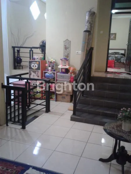 image DIJUAL RUMAH + GARASI BISA BUAT TOKO DI PAKISAJI MALANG (3)
