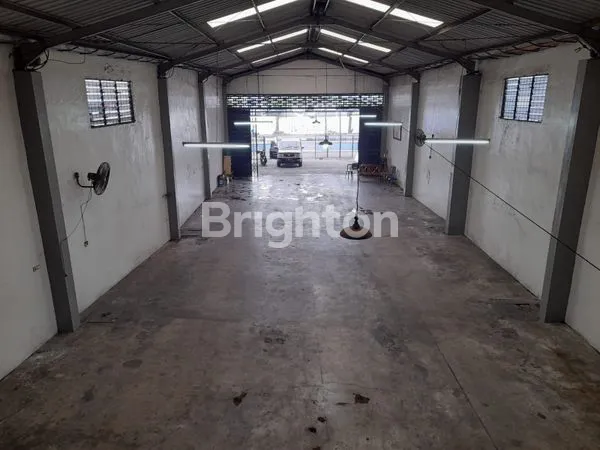 JUAL/ SEWA GUDANG /SHOWROOM BISA UNTUK INDOMART, CAFE DLL DI NOL JALAN JALAN RAYA KLETEK TAMAN SIDOARJO