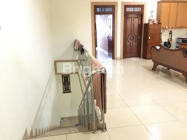 image RUMAH TAMAN PALEM LESTARI 10X20 FULL FURNISHED (6)