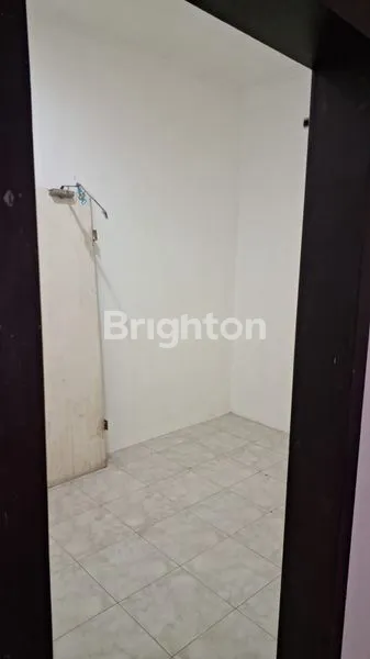 image RUMAH USAHA DI AREA KOMERSIAL JALAN KARTINI (6)