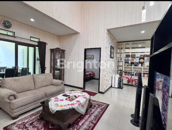 image RUMAH ASRI, NYAMAN, TERAWAT DAN FULL FURNISH DI PURI SURYA JAYA SIDOARJO (6)