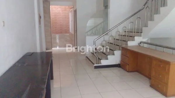 image RUKO KOMERSIL PINGGIR JALAN 3 LANTAI PLONG,  COCOK UNTUK USAHA, GREEN GARDEN, KEBON JERUK JAKARTA BARAT  (4)