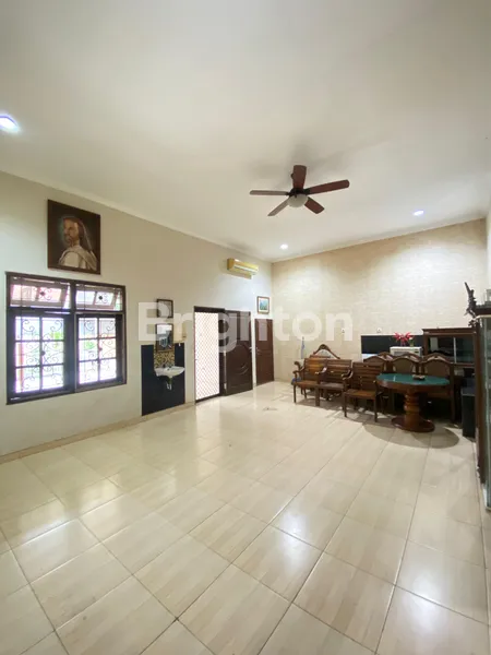 image DISEWAKAN RUMAH LUAS & NYAMAN DI PENJARINGAN ASRI 1 (8)