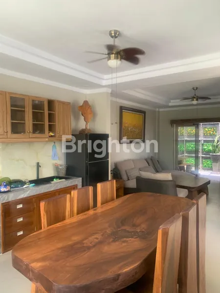 image VILLA 3 LANTAI BARU GRESS FULL FURNISHED DI UNGGASAN JIMBARAN BALI (2)