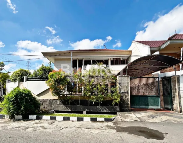 image RUMAH LUX MEWAH, SIAP HUNI MANYAR KERTOARJO DHARMAHUSADA SURABAYA FULL MARMER & KAYU JATI (1)