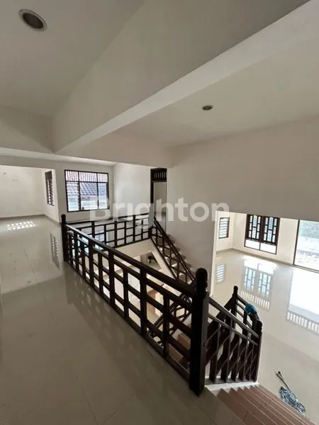 image RUMAH DI PONDOK MANGGALA WIYUNG  (3)
