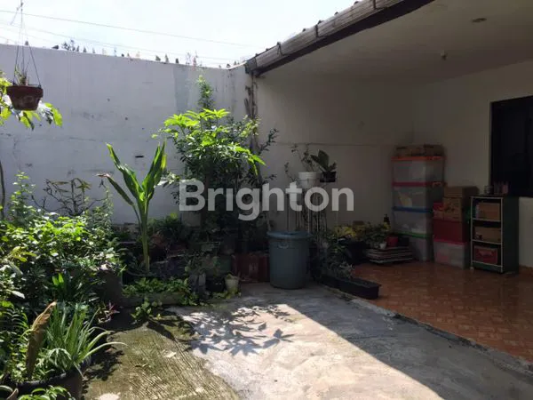 image JUAL RUMAH BAGUS STRATEGIS 5 MENIT K TOL  (3)