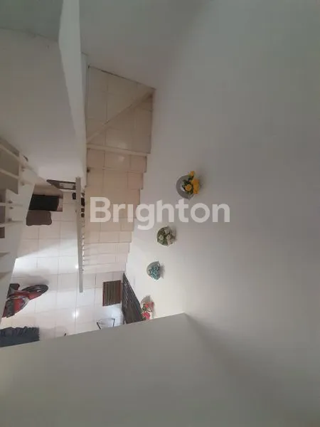 image RUMAH 2 LANTAI FULL FURNISHED DI SERPONG LAGOON (5)