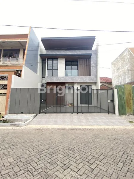 image NEW RUMAH MEWAH MANYAR KERTOARJO SURABAYA, MODERN MINIMALIS, ROW JALAN 3 MOBIL (1)