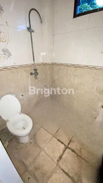 image DIJUAL/DISEWAKAN RUKO + 2,5 LT TEMPAT TINGGAL STRATEGIS DEPAN JALAN  (8)