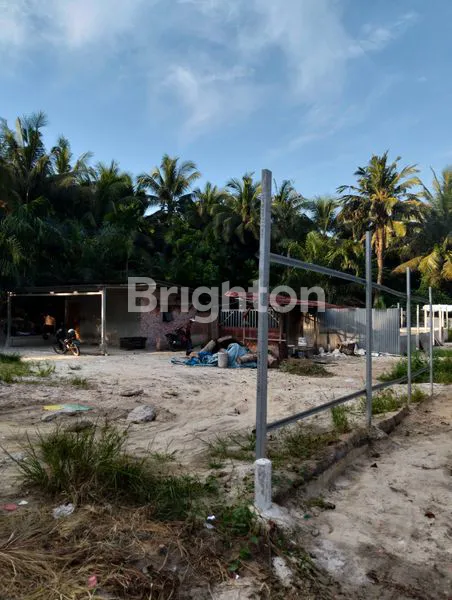 TANAH USAHA BONUS PONDOK.