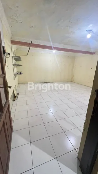 image LAYAK HUNI DKT JL JEND SUPRAPTO (300 M),  AKSES CEPAT KEPUSAT BISNIS DAN PEMERINTAHAN (4)