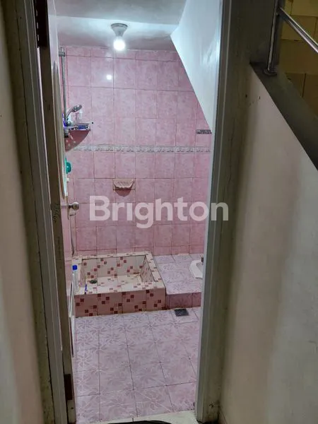 image HUNIAN STRATEGIS DEKAT LIPPO CIKARANG (9)