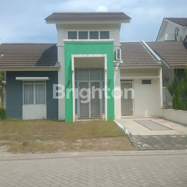 image RUMAH CLUSTER SEMI FURNISHED DAERAH PANAM (1)